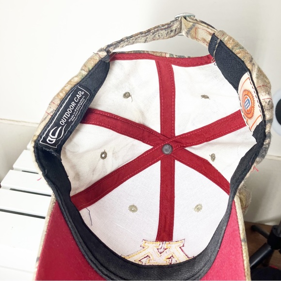 University of Minnesota golden gophers Camo hunting Cap EUC - Picture 4 of 4